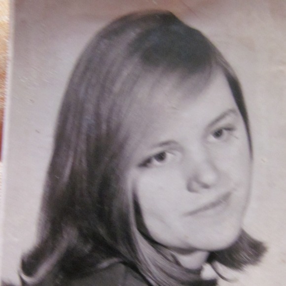 Meet your Posher, Nancy - Picture 1 of 1